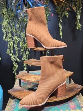 Ribbed Knit Pointed-Toe Ankle Booties in Cognac Brown